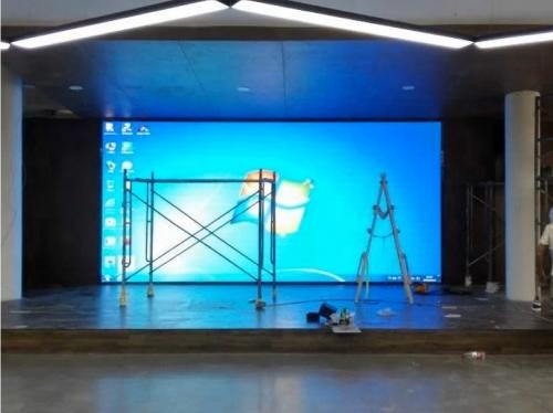 BẢNG HIỆU MÀN HÌNH LED P2 IN