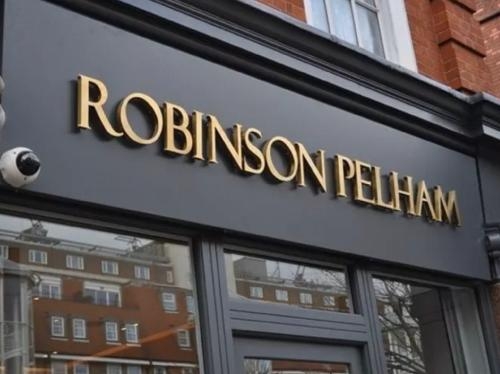 chữ nổi inox xước