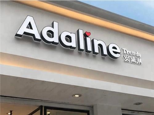 chữ mica nổi gắn tường 2